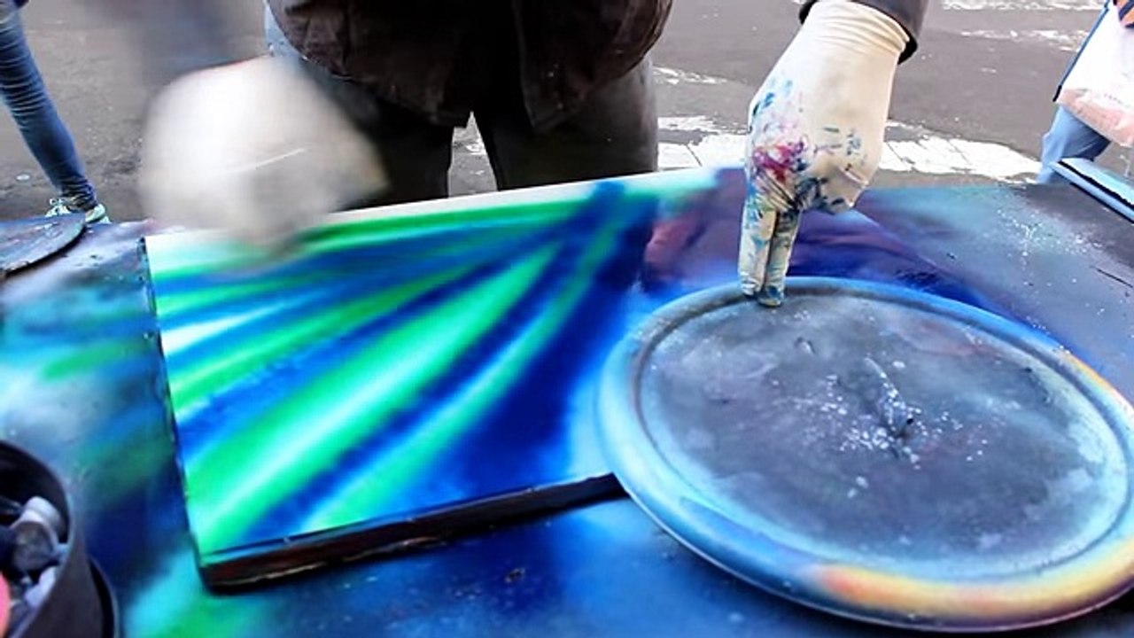 New York City Spray Paint Art in Time Square 2014