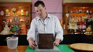 Handbag Cake Preview - Cake Decorating with Paul Bradford