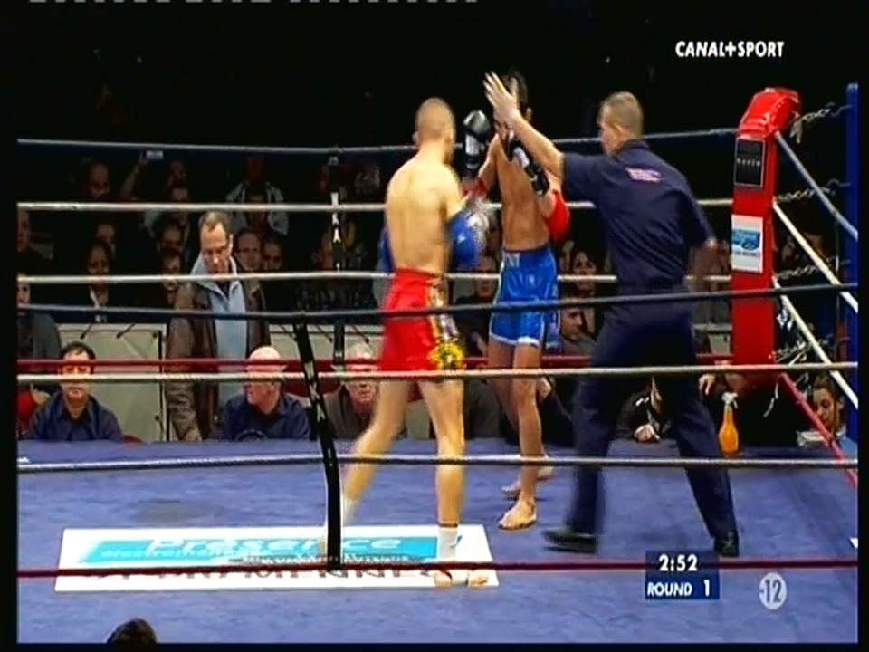 Medhi ZATOUT vs Houcine BENNOUI LIGUE DES GLADIATEURS WMC -67kg 25.1.2014
