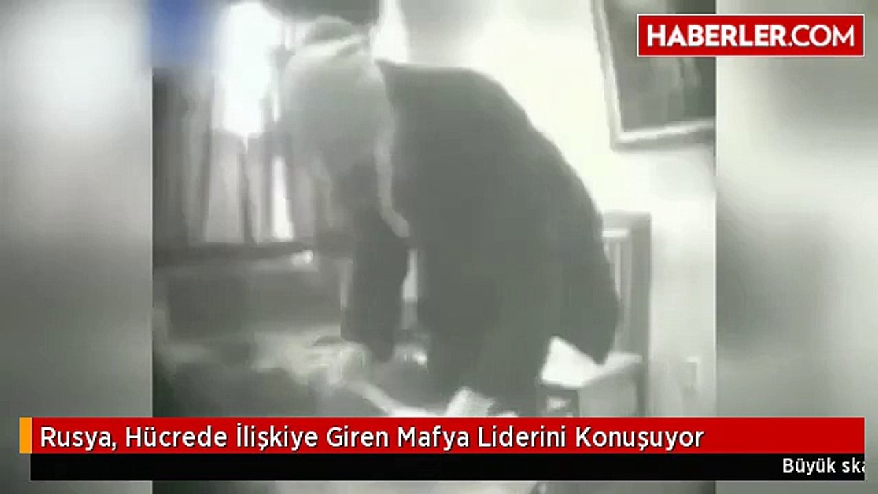 Rusya, Hücrede İlişkiye Giren Mafya Liderini Konuşuyor