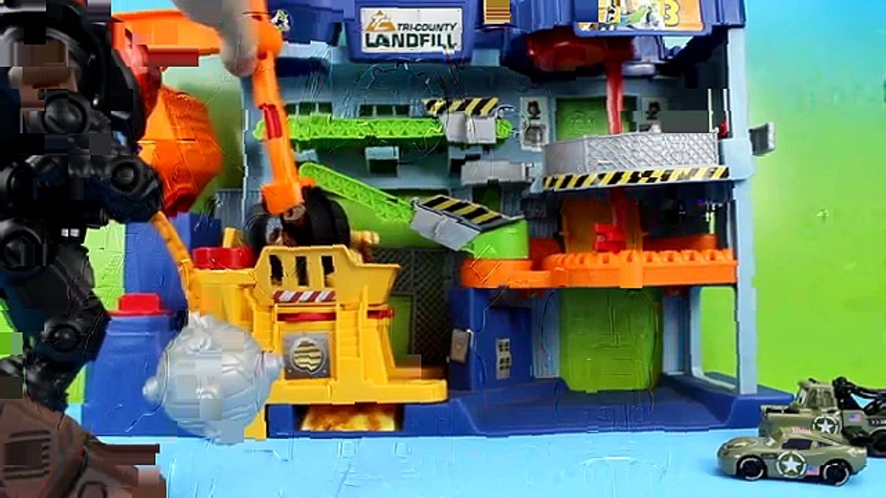 Disney Pixar Cars Army Car McQueen & Mater Defeat the Joker and Bane Mission Complete! Jus