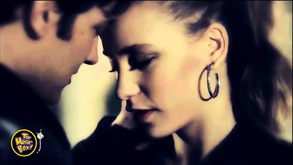 Serenay Sarıkaya - Söyle Buldun Mu