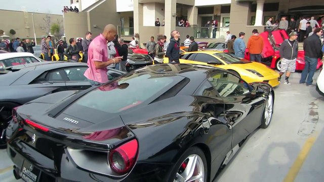 Ferrari 488 GTB with Straight Pipes (w/ revving, acceleration)