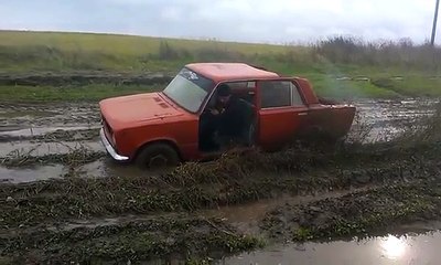 Копейка по грязи