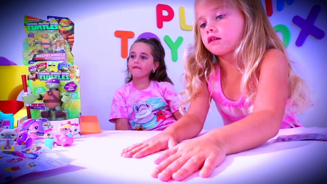 BLIND BAGS Littlest Petshop DISNEY Princess Youtube Toy Video Surprise Toy Review Unboxing for Kids
