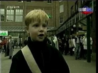 Freitag Nacht News - Kinder-Jackass