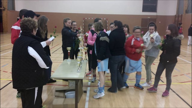 Remise des trophées au tournoi futsal Seniors Féminines de Villeneuve l'Archevêque