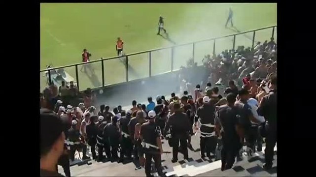 Golaços, clássicos e zebras marcam rodada dos estaduais