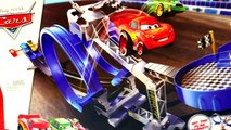 Cars 2 Transforming Piston Cup Double Loop Challenge Race Track Lightning Mcqueen Snot Rod Mater