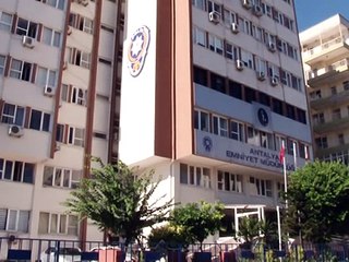 Antalya'daki operasyonda 6 polis serbest bırakıldı