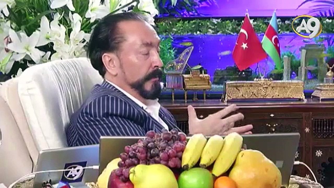 Münafıklar Hiçbir Sorumluluğun Altına Girmezler, Müminlerin Mücadelesini Uzaktan Seyrederler