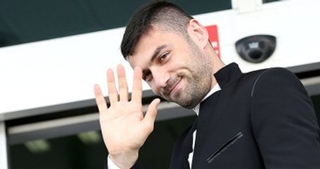 Abdurrahim Albayrak, Burak Yılmaz'ın Sert Konuşmasını Engelledi