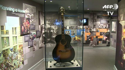 جولة سياحية على خطى جيمي هندريكس داخل غرفته في لندن