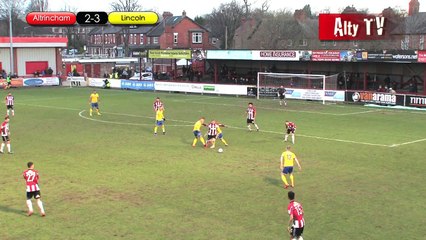 Boulette: Un gardien se met à jongler devant l'attaquant adverse