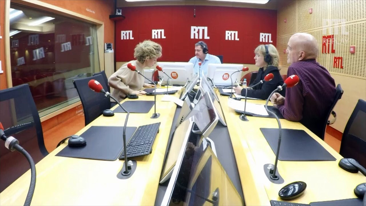 Présidentielle 2017 : "Jean-Luc Mélenchon ne va pas pouvoir jouer en solo trop longtemps", estime Alba Ventura