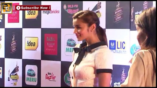 Alia Bhatt gets ANGRY when asked a GK QUESTION!