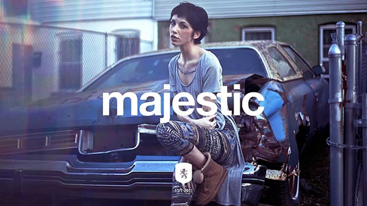 Banks - Warm Water (Snakehips Remix)