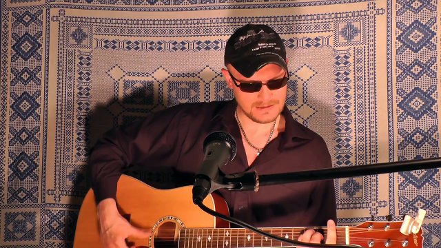 Сергей Сумской - Дом (ПОЕТ АВТОР ПЕСНИ ПОД ГИТАРУ)