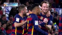 O penalty de Messi “à Cruyff” foi irregular, perceba porquê