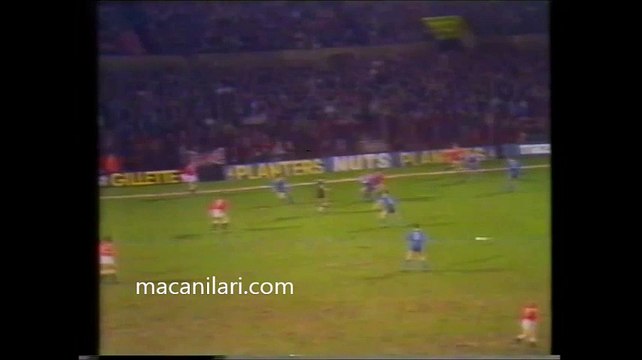 06.03.1985 - 1984-1985 UEFA Cup Quarter Final 1st Leg Manchester United 1-0 Videoton SC