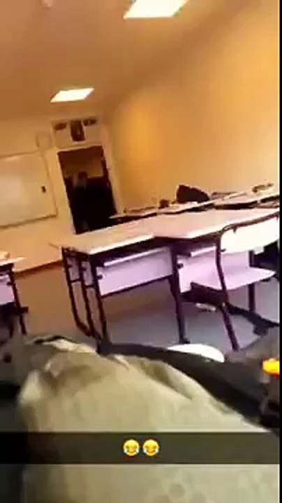 Sınıfta sıralardan atlarım diyen genç ölüyordu az kalsın