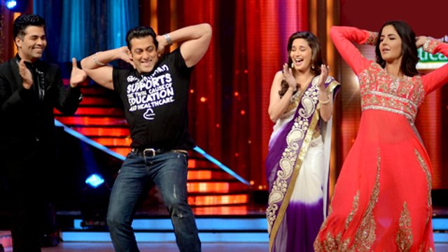 Salman Khan DANCES To Katrina's Song At Arpita Khan's Baby Shower