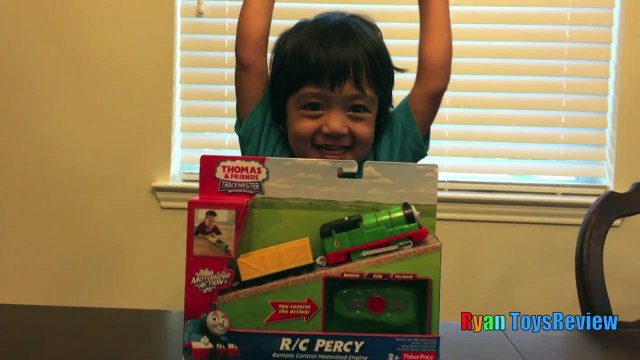 THOMAS AND FRIENDS REMOTE CONTROL PERCY TRACKMASTER Toy Trains for Kids Ryan ToysReview