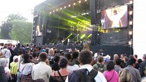 Yannick Noah sur scène à Paris sur TVIDF.