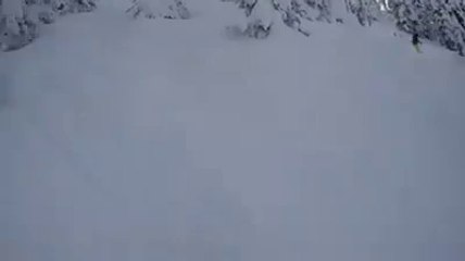 Father saves his son trapped under the snow after ski crash