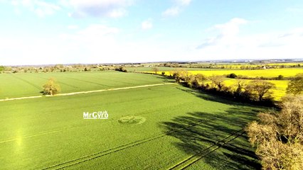 Рисунки на полях. Англия. 19.04.2015г