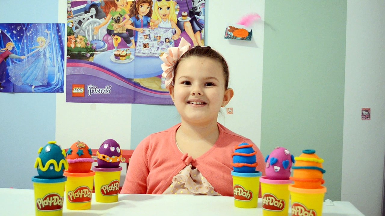 Play Doh Überaschungseier, play dough surprise eggs