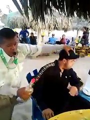 Ce barman vous montre comment être totalement Ivre en moins de 50 secondes