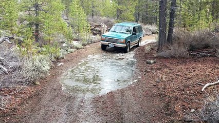 Ford Explorer 2 wheel drive off road
