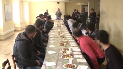 Ahıska Türklerine Türbe ve Camiler Tanıtıldı