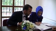 İnternette tanıştığı Türkle evlenen Fransız gelin Müslüman oldu