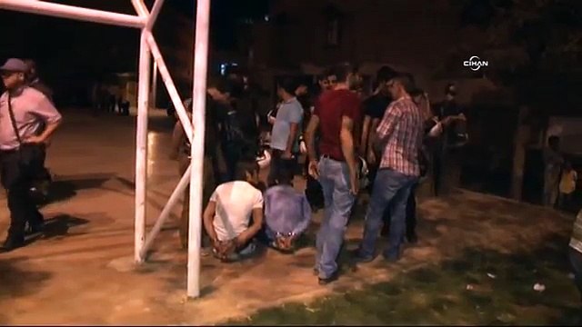 Gaziantep'te terör örgütü yanlısı grup polisle çatıştı