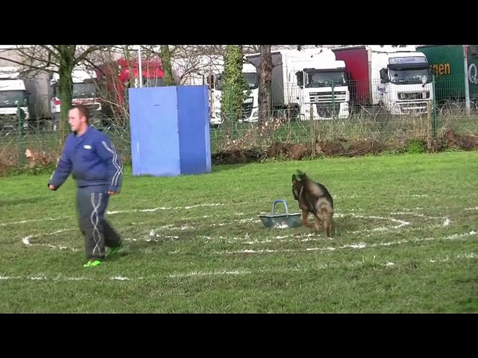 IAKOUTE ENTRE CHEZ LES GRANDS