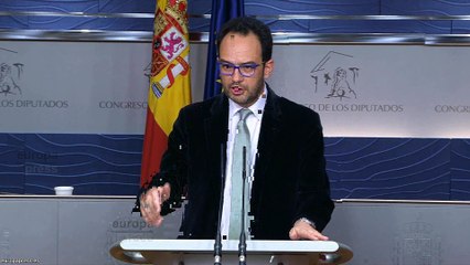 PSOE: "Lo que acordemos lo consultaremos con militancia"