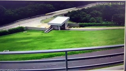 Flagra queda de avião em Santa Isabel