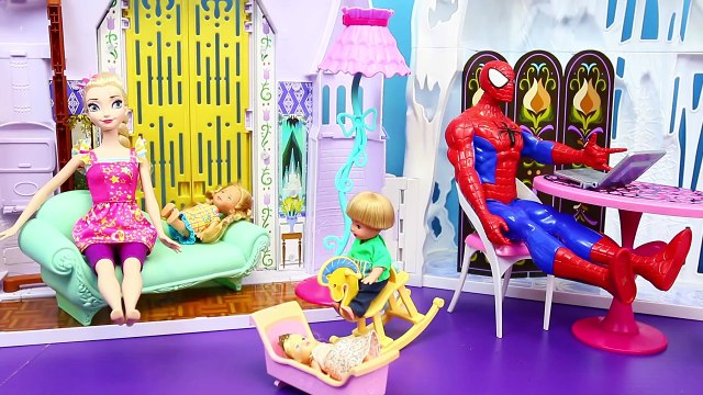 Frozen Elsas NEW BABY KIDNAPPED Disney Princess Doll Parody + Spiderman & Frozen Kids DisneyCarToys