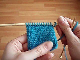 How to Knit- Stocking Stitch, aka Stockinette Stitch