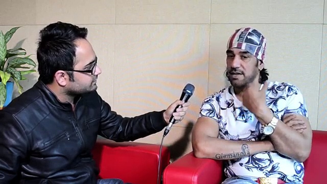 Ashok Masti  Yo Yo Honey Singh had a very strange body shape