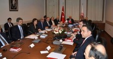 CHP Masadan Kalktı, Anayasa Uzlaşma Komisyonu Dağıldı