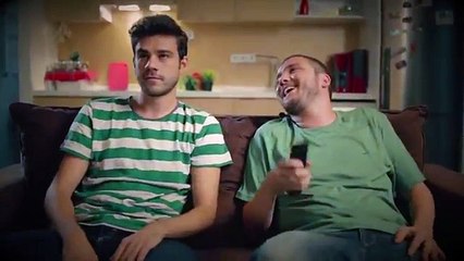 Açlıktan Korku Sineması   Gece Acıkanlar Kuşağı - Domino s Pizza Reklamı