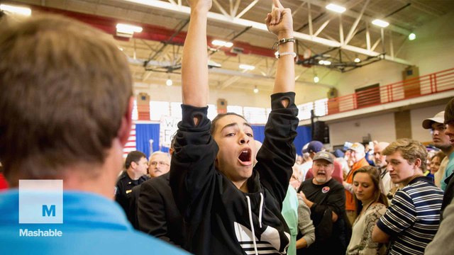 Protester at a Trump rally in South Carolina spoke volumes without saying a word