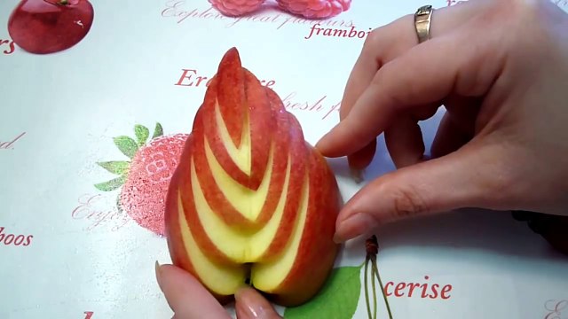 Украшения из яблока и апельсина. Как красиво оформить стол. Decorations of fruits