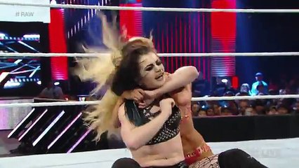 Paige vs. Summer Rae_ Raw, February 15, 2016