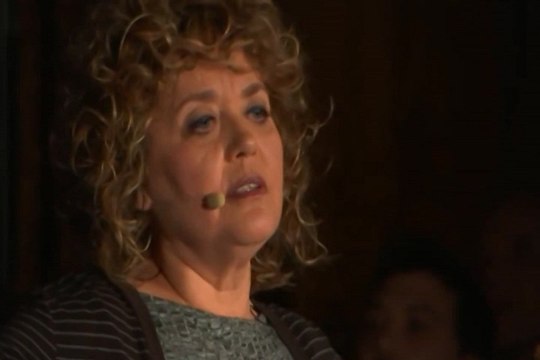 PP pide reponsabilidades por el poema de los premios