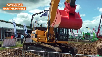 Exact Chinese copy of Caterpillar excavator