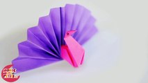 Origami: le paon en papier plié